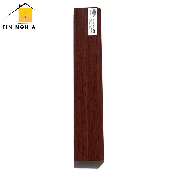 Len chân tường V02