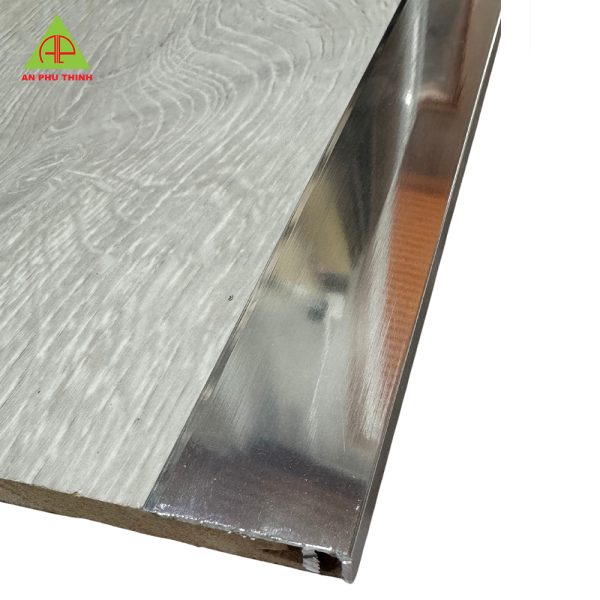 Nẹp nhôm F013