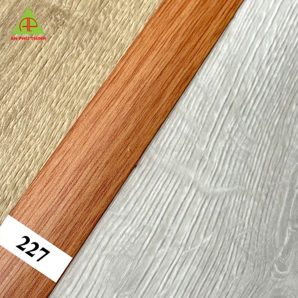 Nẹp nhựa T227
