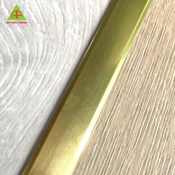 Nẹp nhôm T011